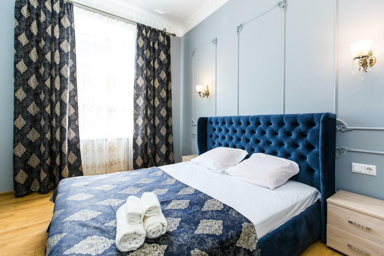 Дизайнерська Віп Квартира По Вулиці Куліша 14 Lviv Extérieur photo