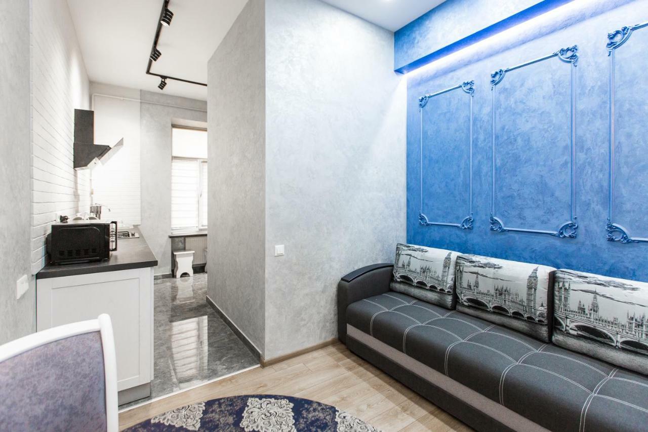 Дизайнерська Віп Квартира По Вулиці Куліша 14 Lviv Extérieur photo