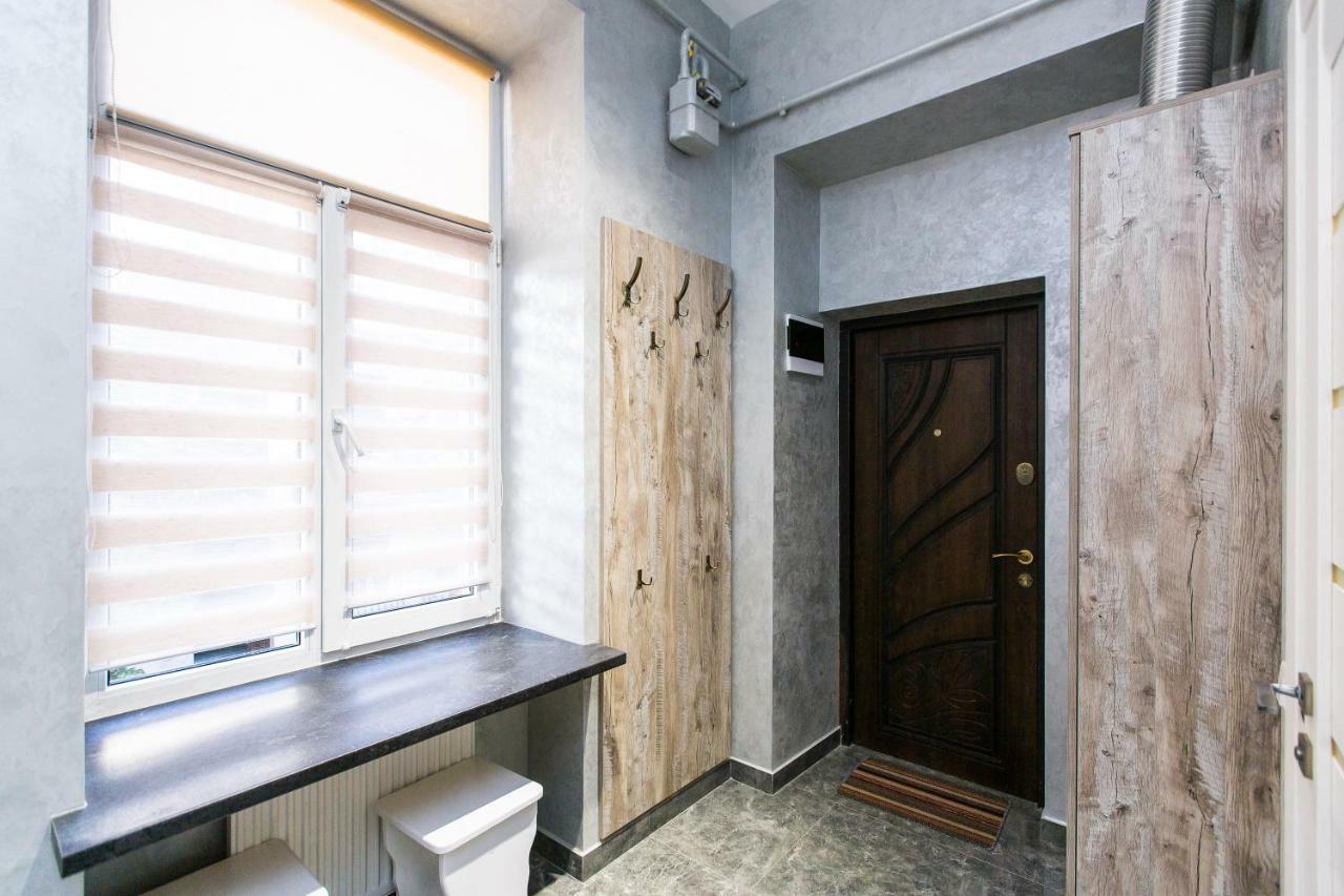 Дизайнерська Віп Квартира По Вулиці Куліша 14 Lviv Extérieur photo