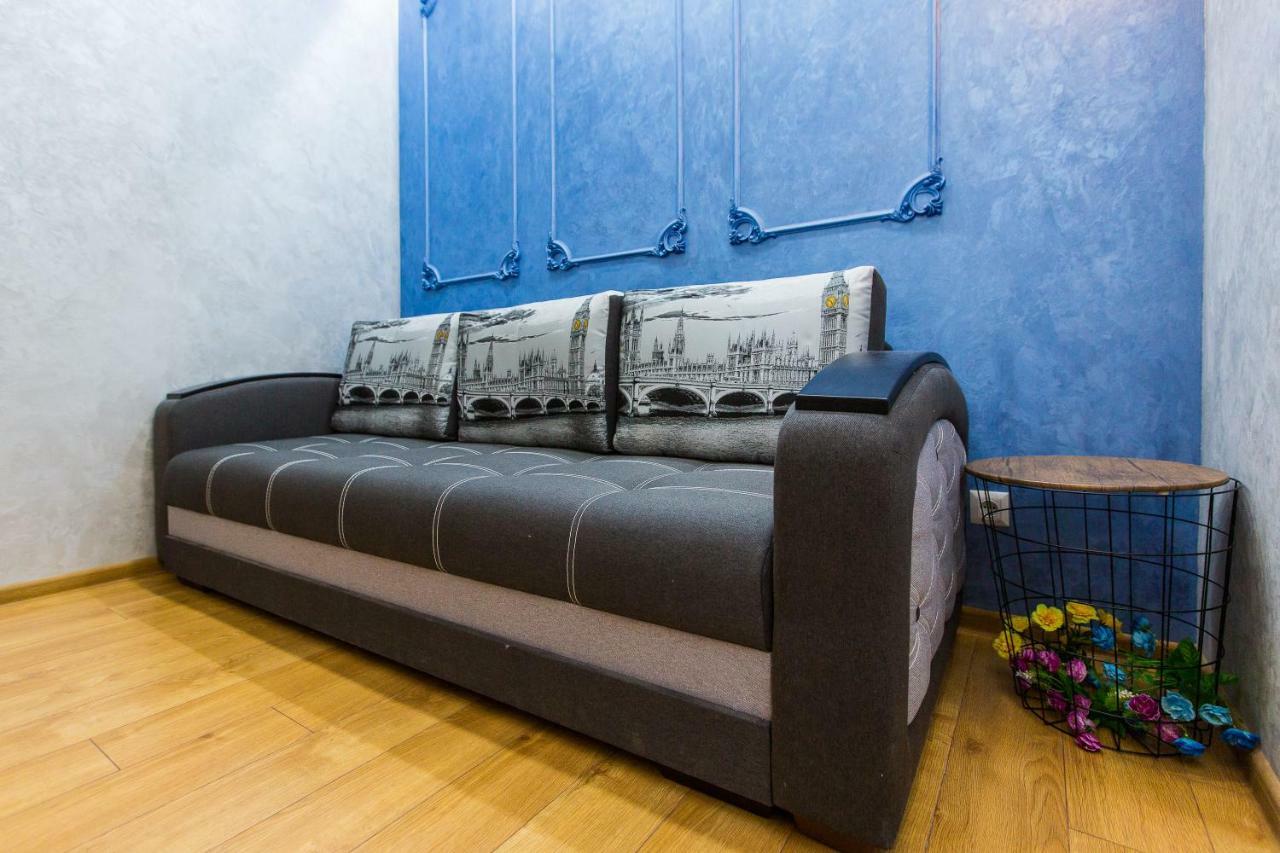 Дизайнерська Віп Квартира По Вулиці Куліша 14 Lviv Extérieur photo